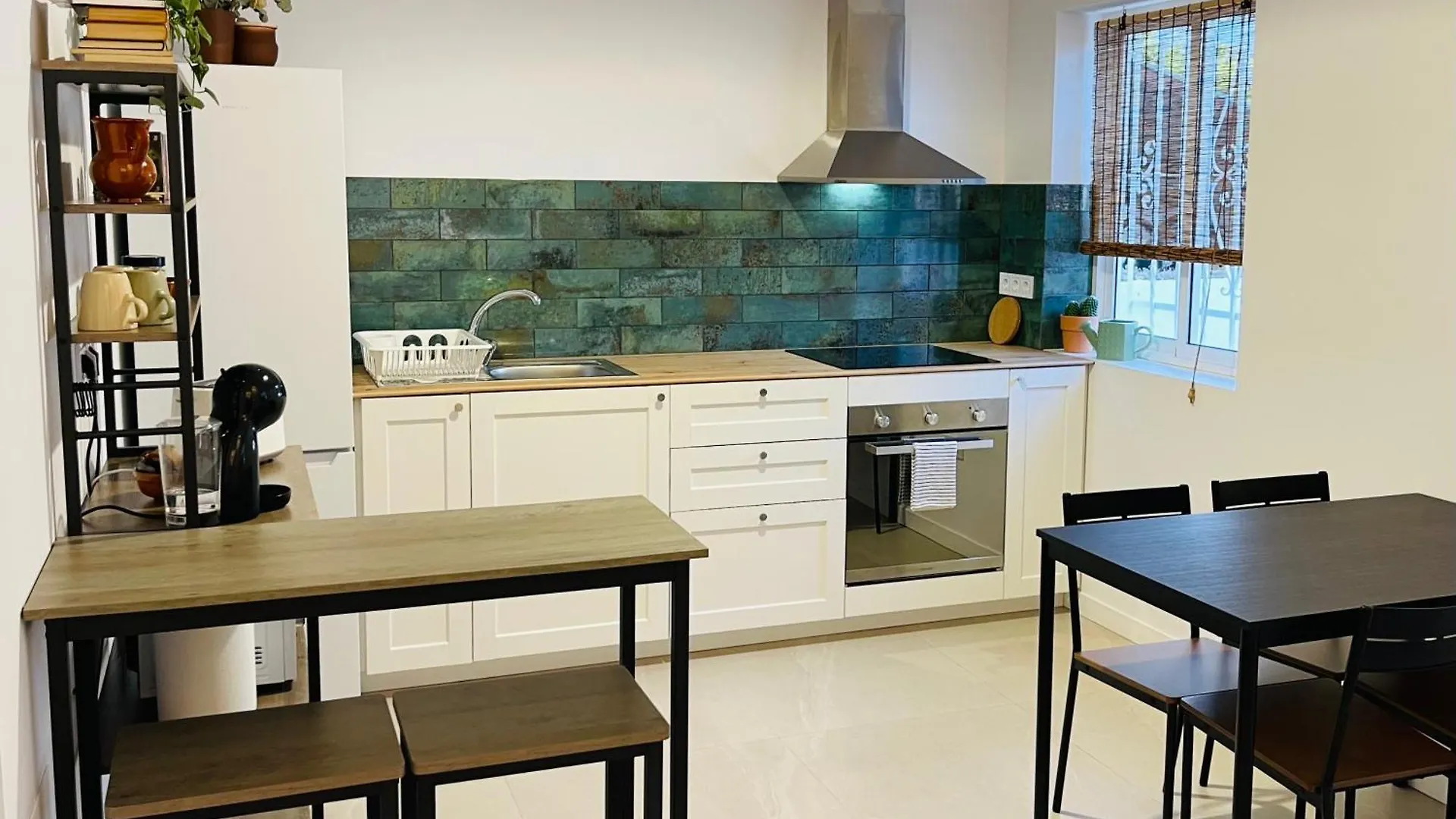 Homestay Solaz Malaga, Shared Apartment Spain